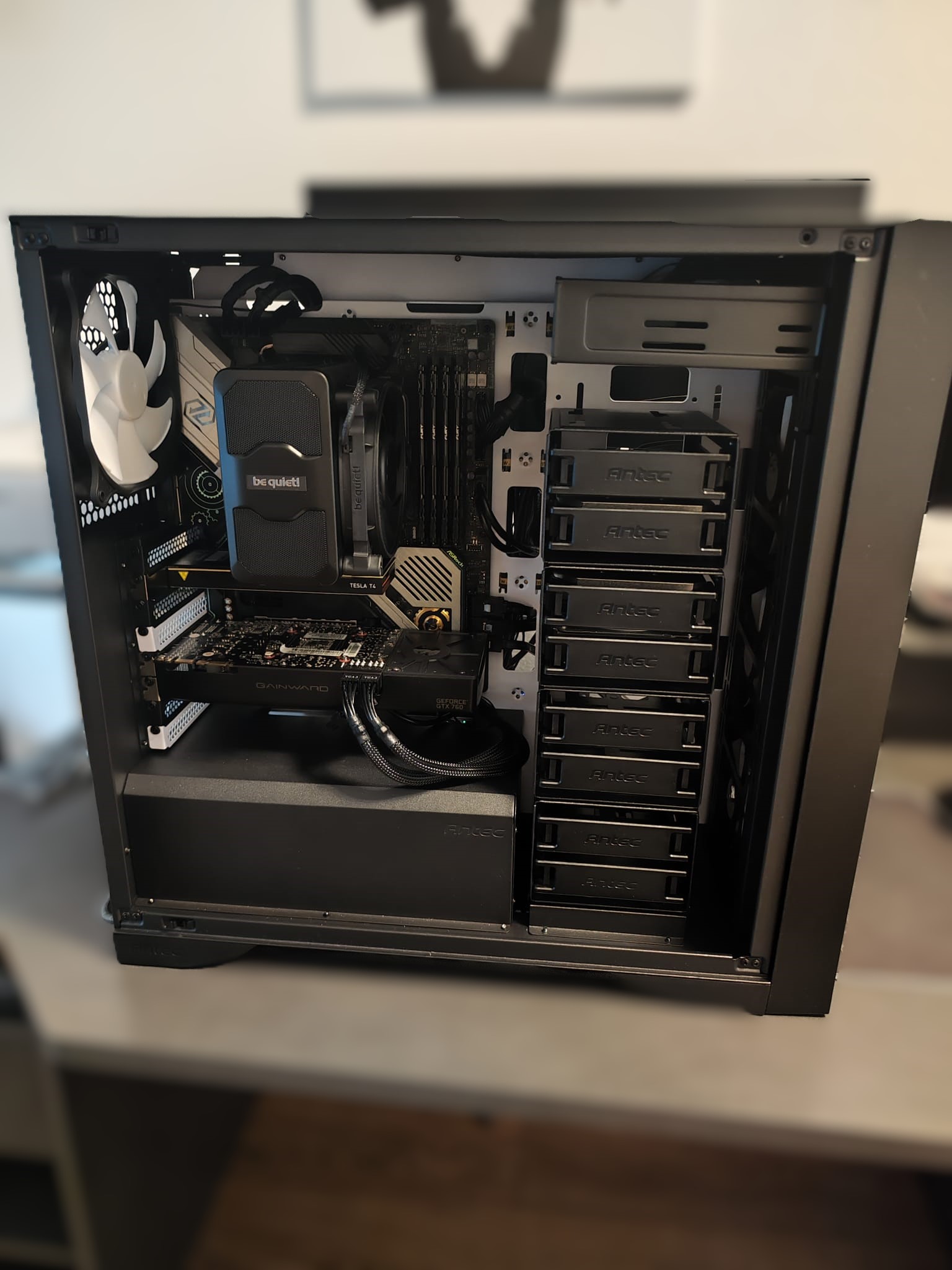 Serverbau – Werkstattbild 1
